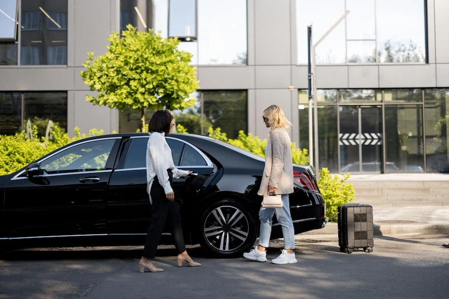 Airport Transfer Booking | Fast and Convenient Ride Options
