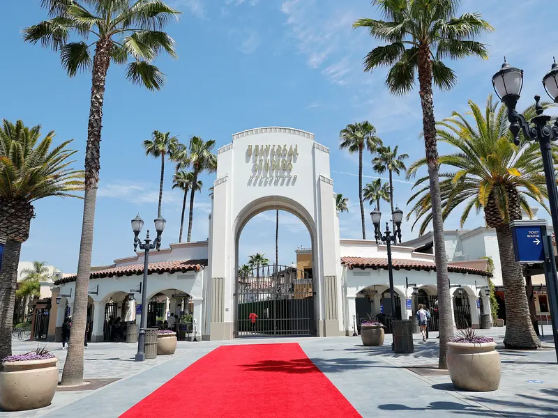 What Airport Is Closest to Universal Studios Hollywood Guide