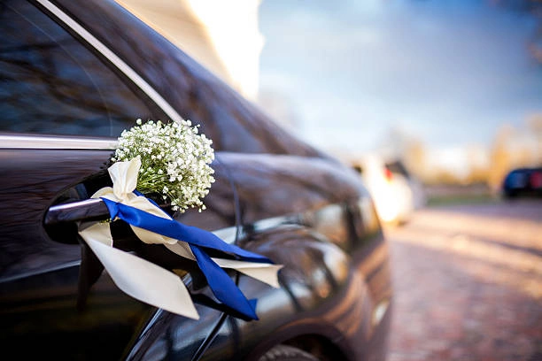 What Are Wedding Car Rental Prices Influenced by?